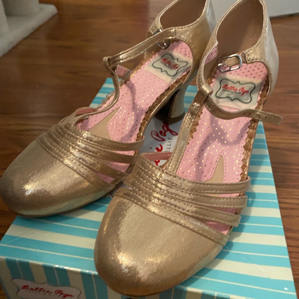 Bettie Page Rose Gold T-Straps